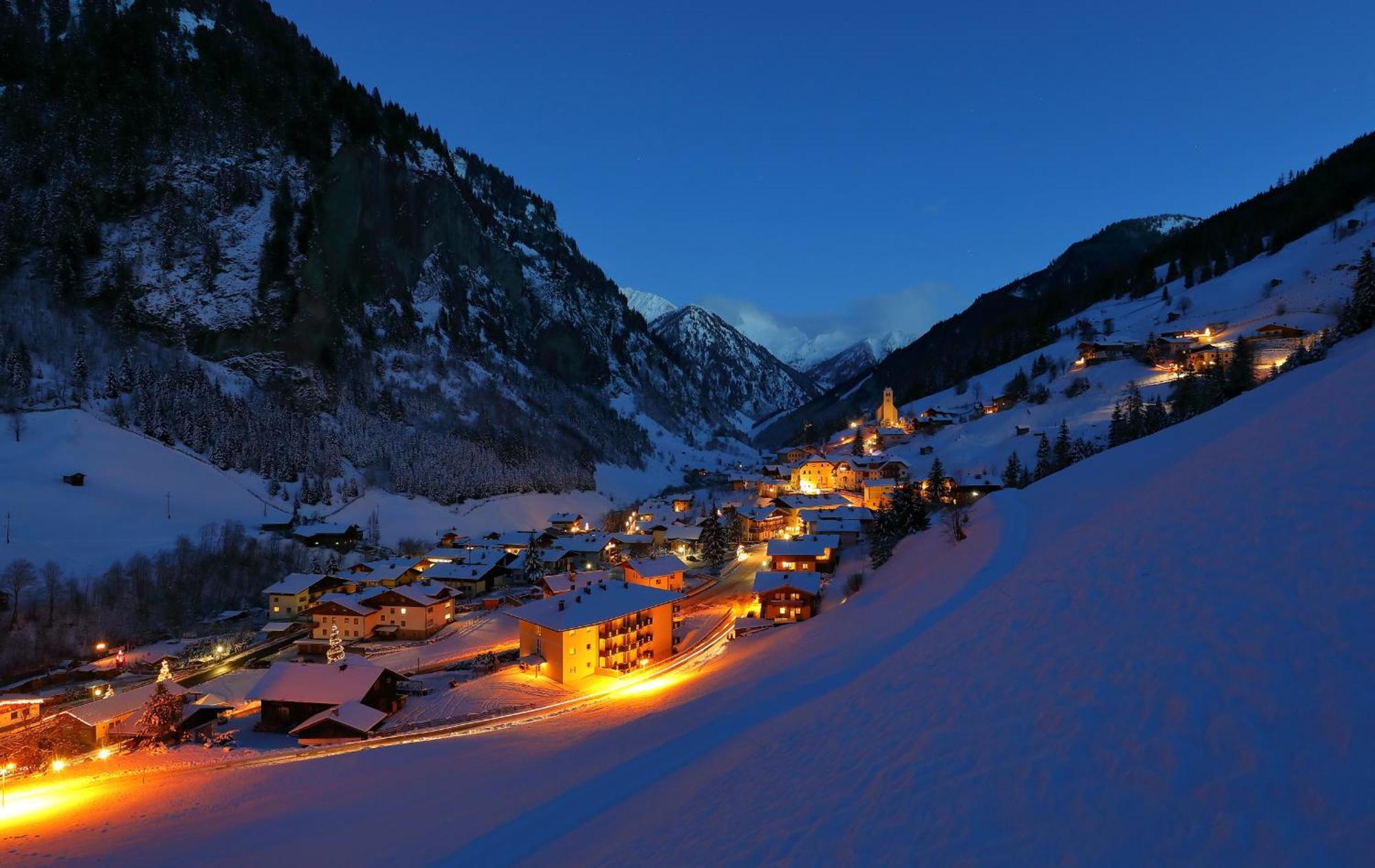 Landhotel Almroesl Im Grossarltal Hüttschlag Exteriör bild